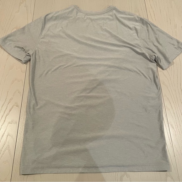 Vuori Light Gray Short Sleeve Strato Tech Tee - Picture 2 of 4